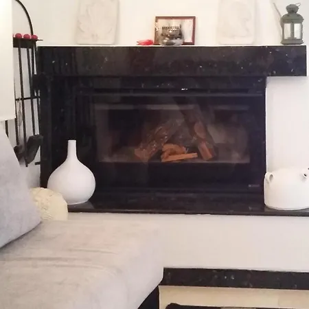 Διαμέρισμα Huge Terrace & View Flat Λουτράκι